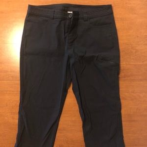 Eddie Bauer Bermuda black pants size 14